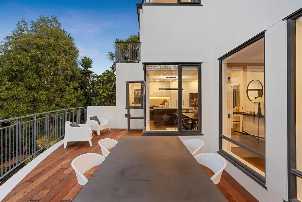 Photos of 22C Standen Avenue