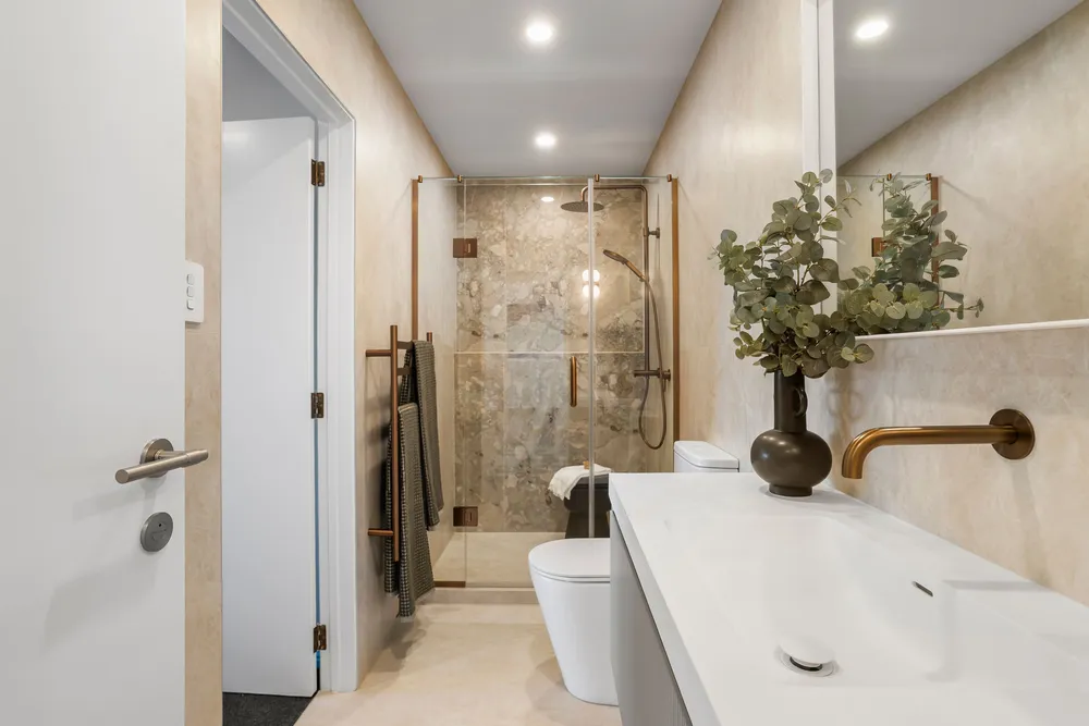 Photos of 22C Standen Avenue