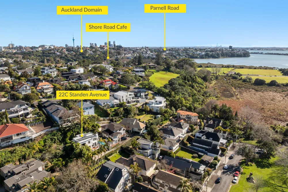 Photos of 22C Standen Avenue