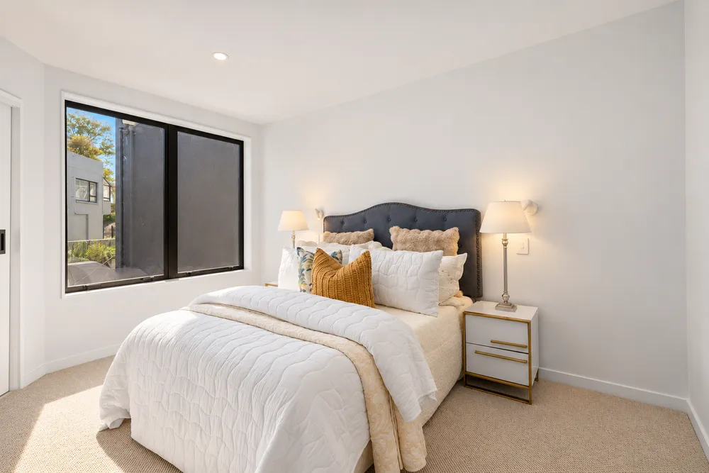 Photos of 20C St Georges Bay Road