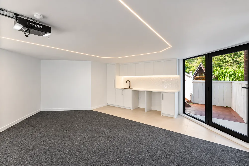 Photos of 20C St Georges Bay Road