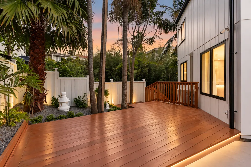Photos of 20C St Georges Bay Road