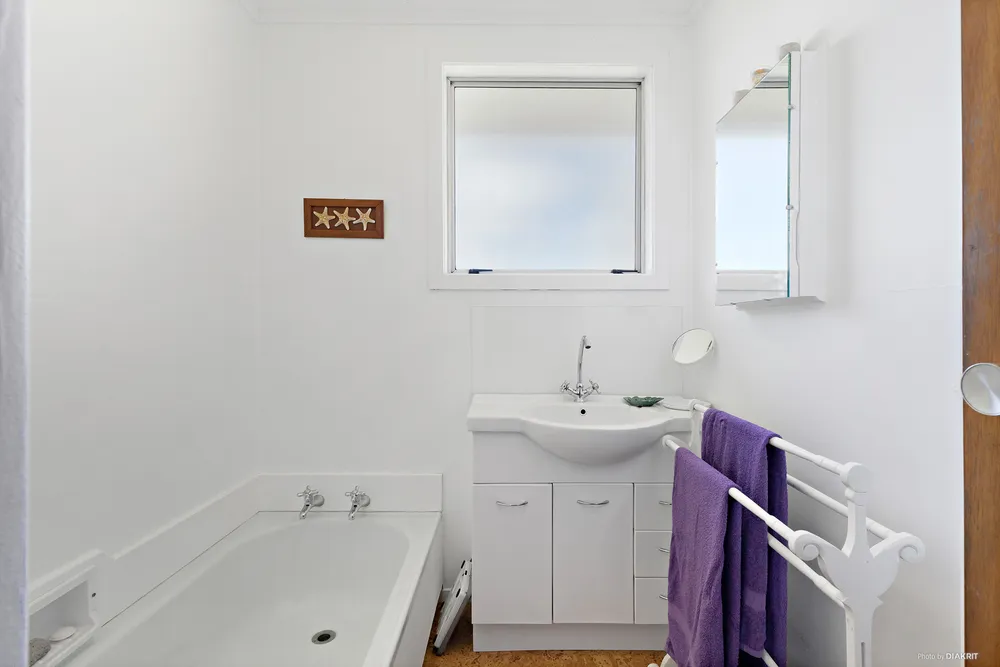 Photos of 18 Dromgools Road