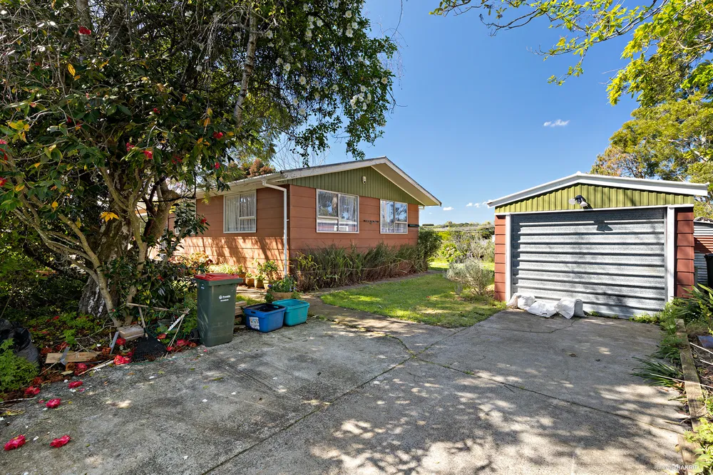 Photos of 18 Dromgools Road