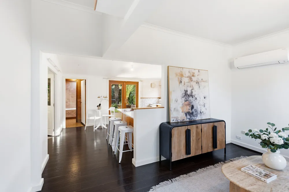Photos of 36 Burke Street