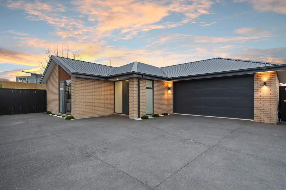 Photos of 22 Furlong Street
