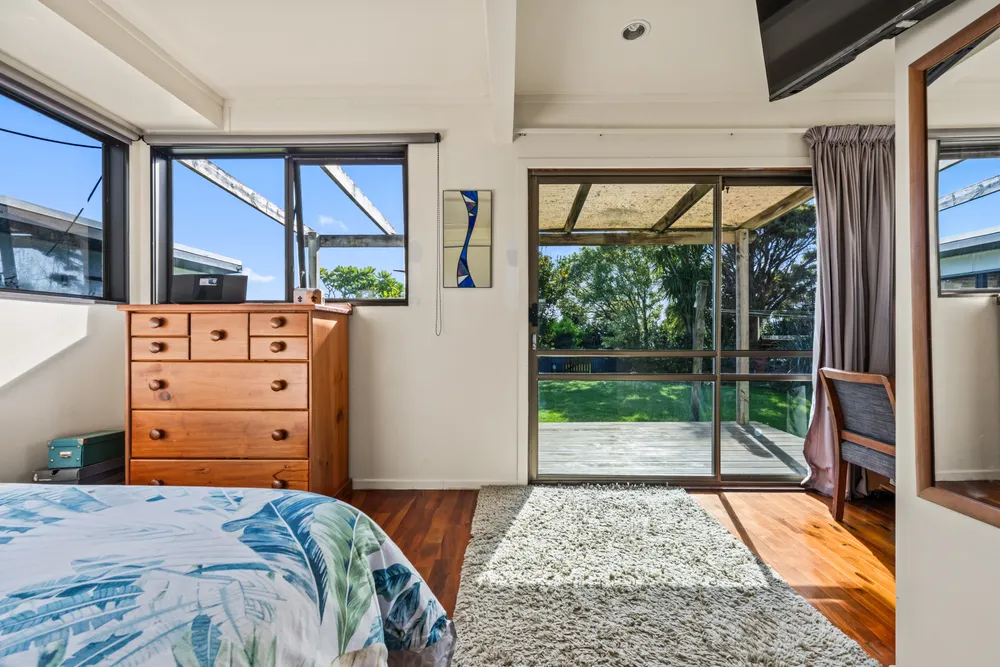 Photos of 31 Bream Bay Drive