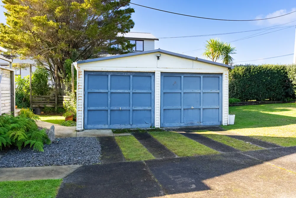 Photos of 31 Bream Bay Drive