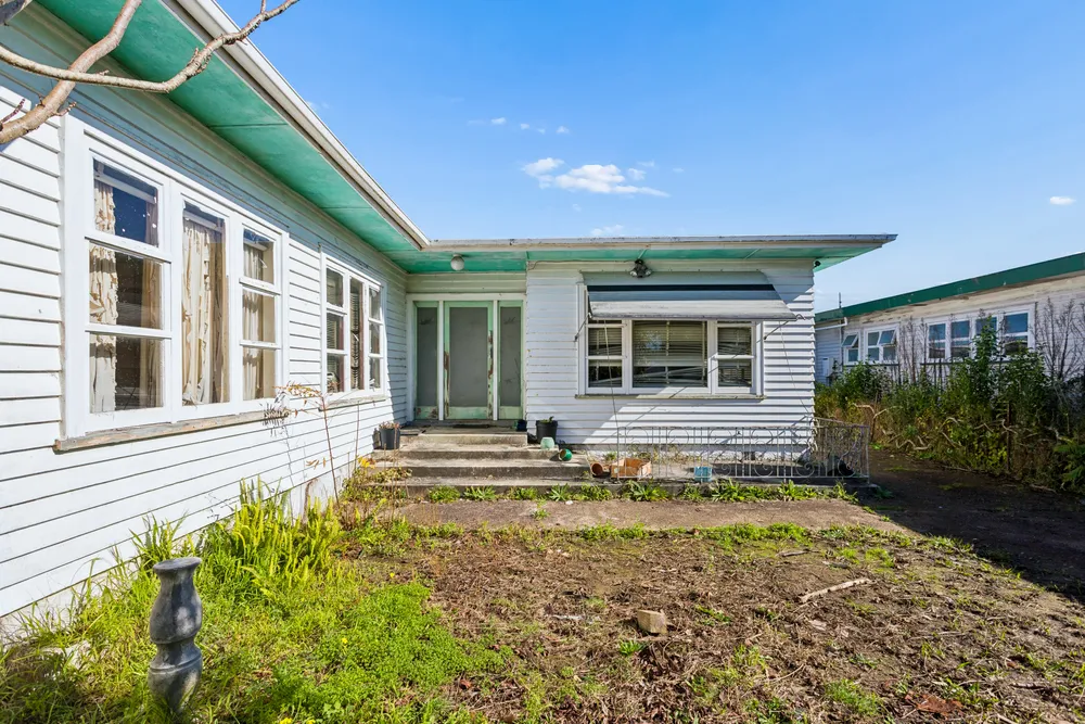 Photos of 20 Holly Street