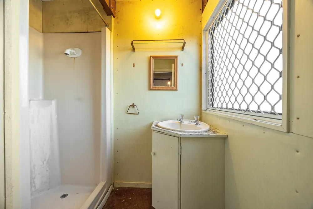 Photos of 90 Te Irirrangi Drive