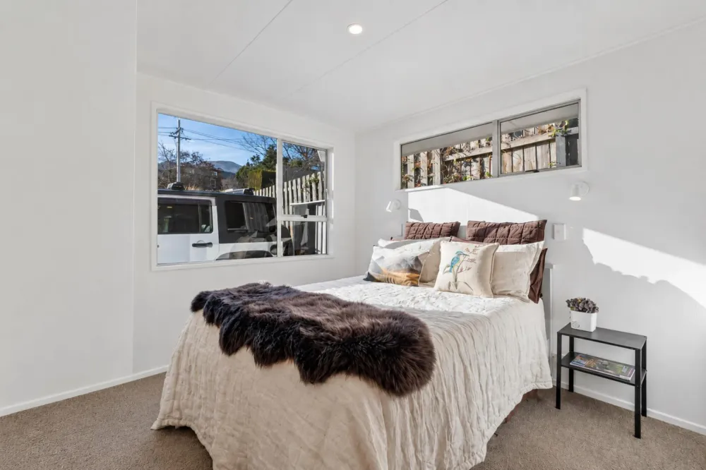 Photos of 8 Stafford Street