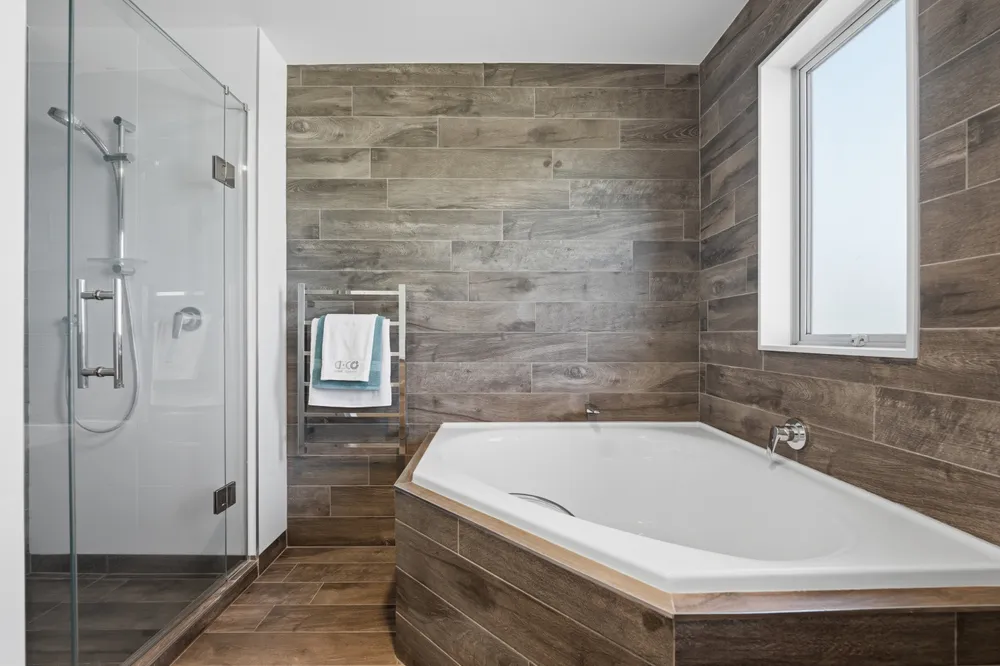 Photos of 55 Neal Avenue