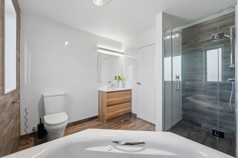 Photos of 55 Neal Avenue