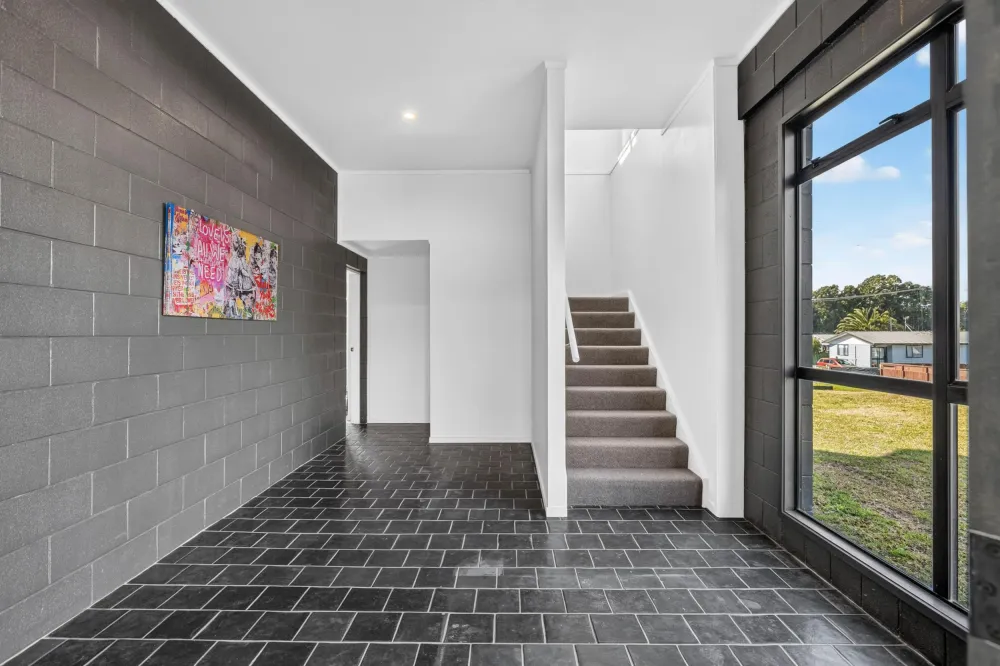 Photos of 22 Queen Street