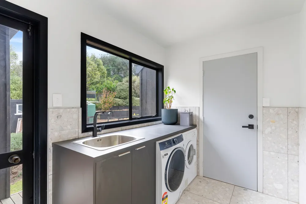 Photos of 118G Runciman Road