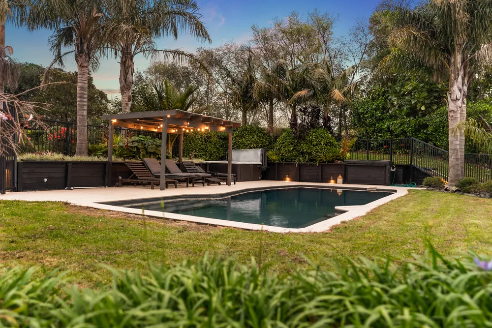 Photos of 118G Runciman Road