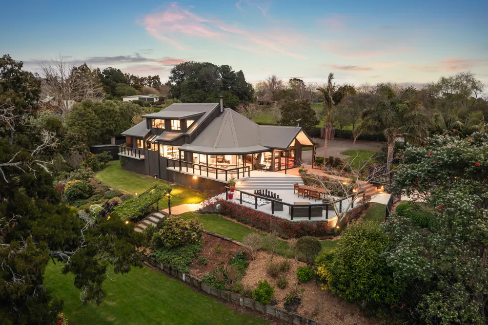 Photos of 118G Runciman Road