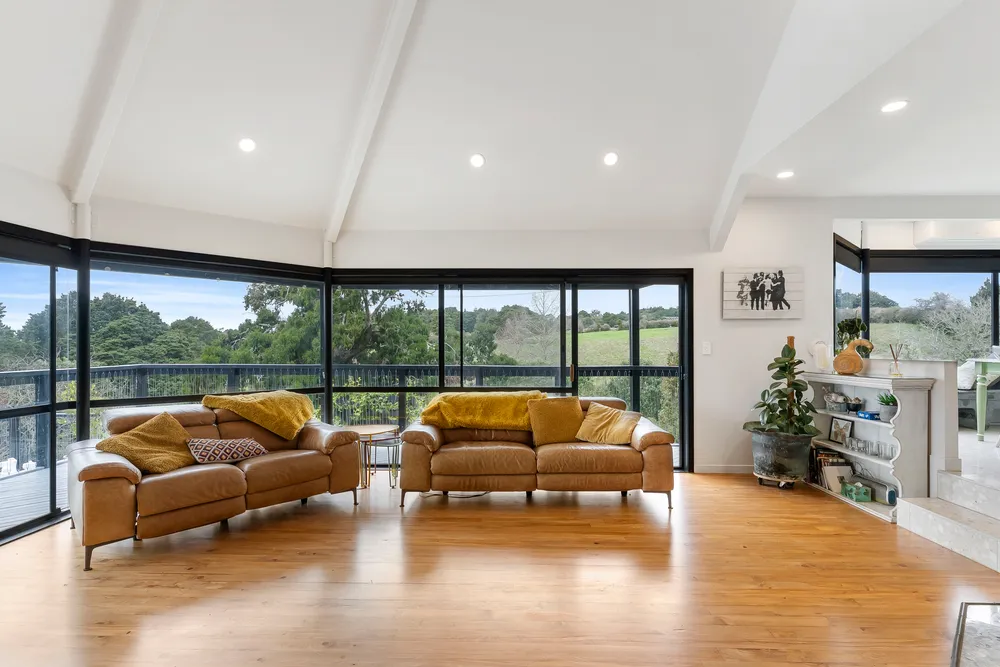 Photos of 118G Runciman Road