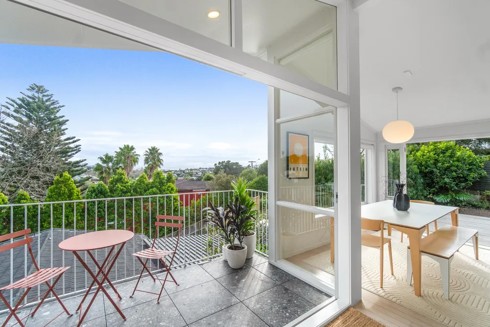 Photos of 44 Grampian Road
