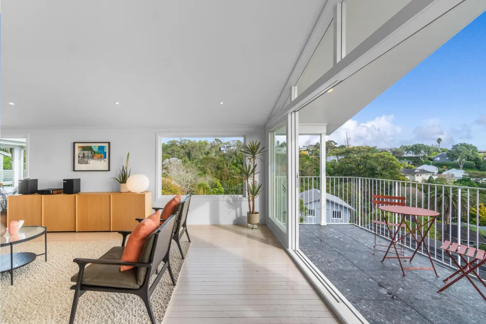 Photos of 44 Grampian Road