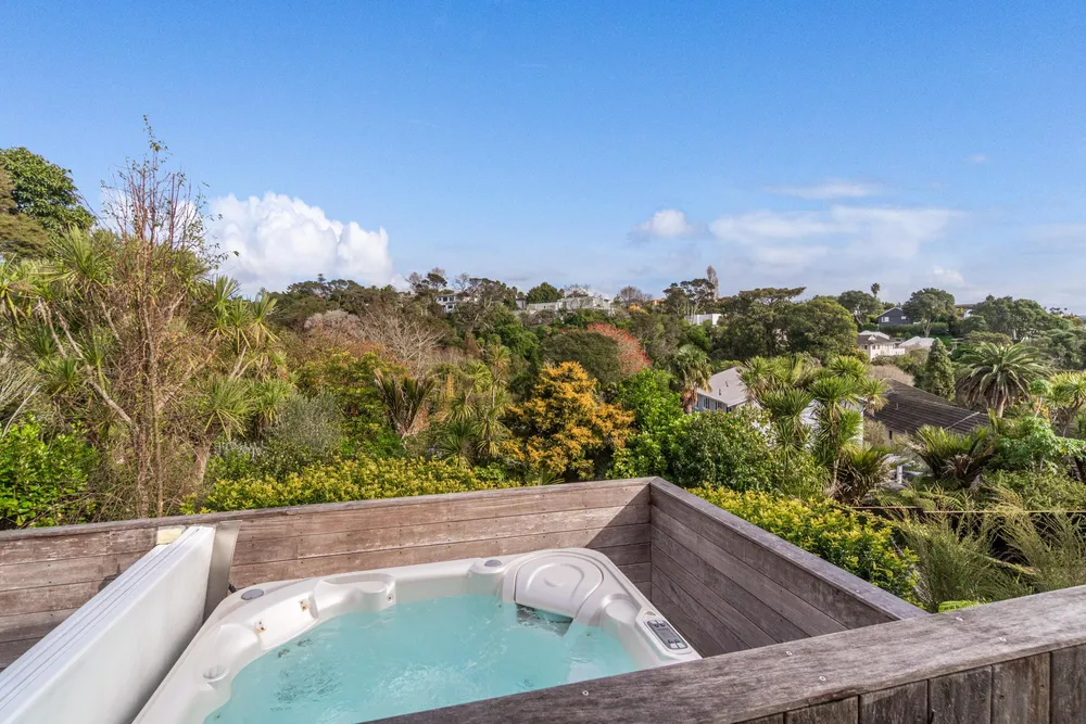 Photos of 44 Grampian Road