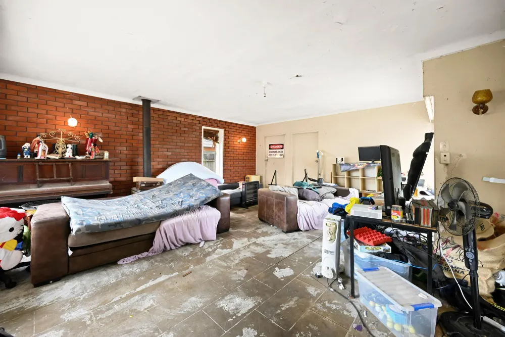 Photos of 22 May Street