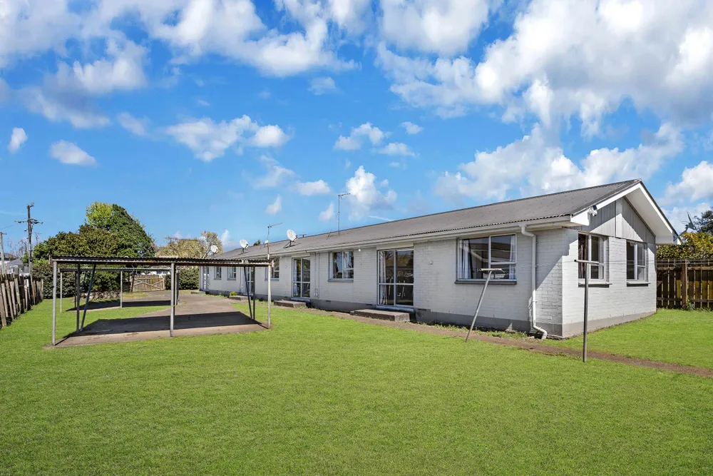 Photos of 16 Birdwood Road
