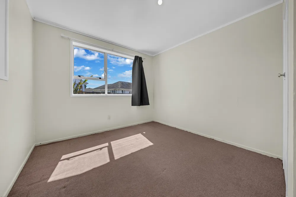 Photos of 16 Birdwood Road