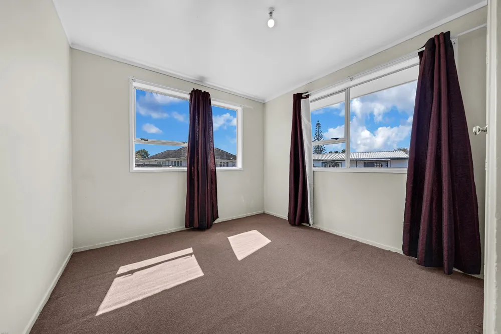 Photos of 16 Birdwood Road