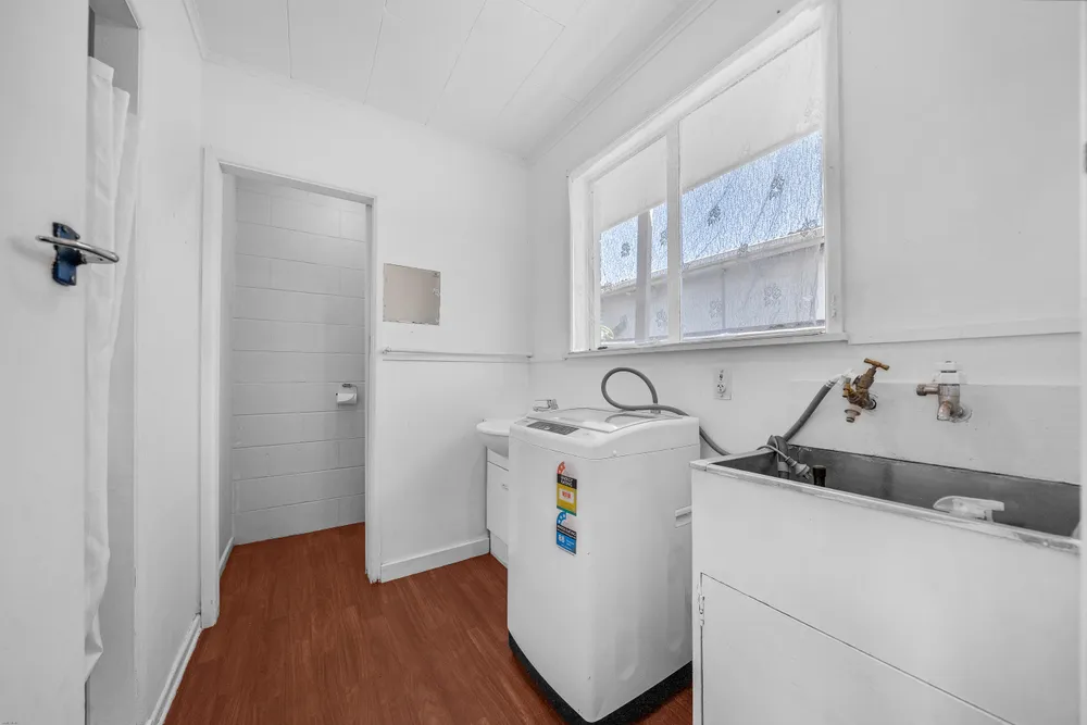 Photos of 16 Birdwood Road