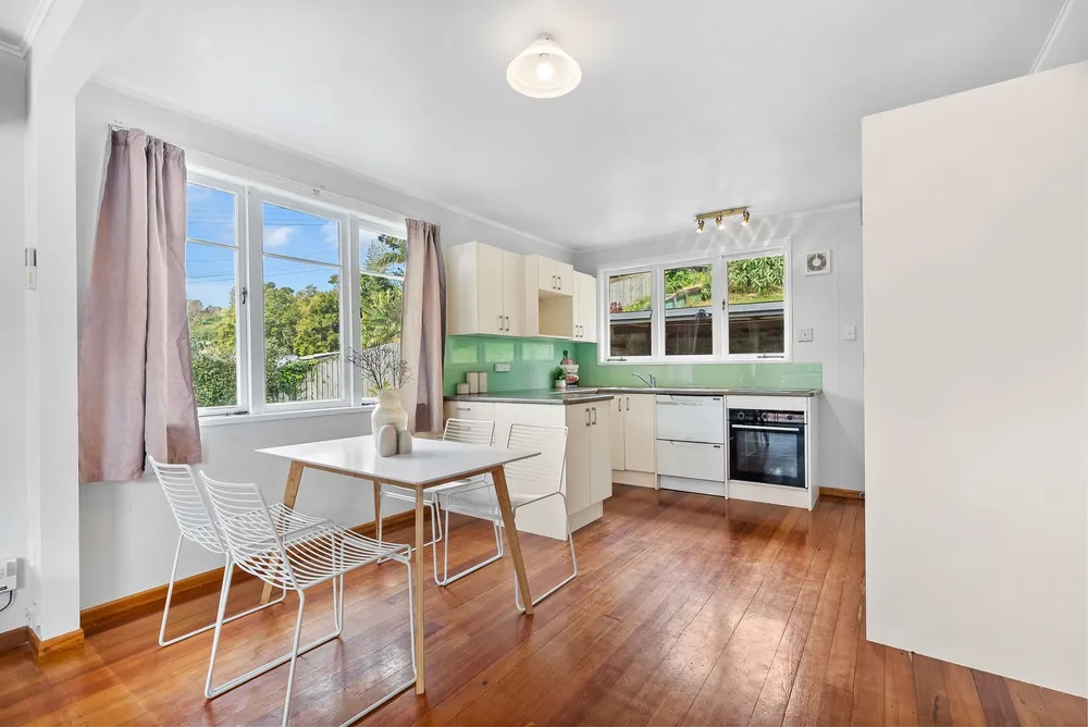 Photos of 13 Silverstream Road