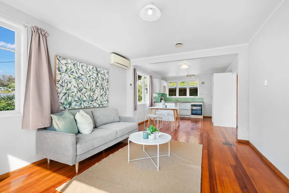 Photos of 13 Silverstream Road