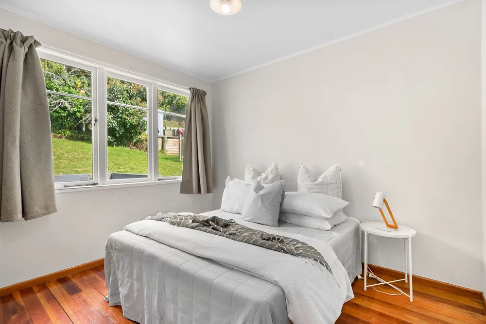 Photos of 13 Silverstream Road