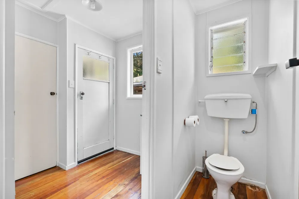 Photos of 13 Silverstream Road