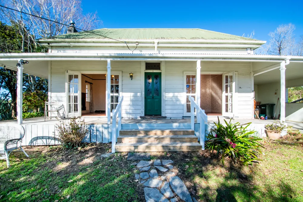 Photos of 290 Henderson Valley Road