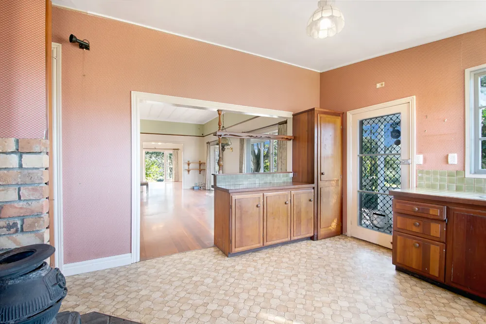Photos of 290 Henderson Valley Road