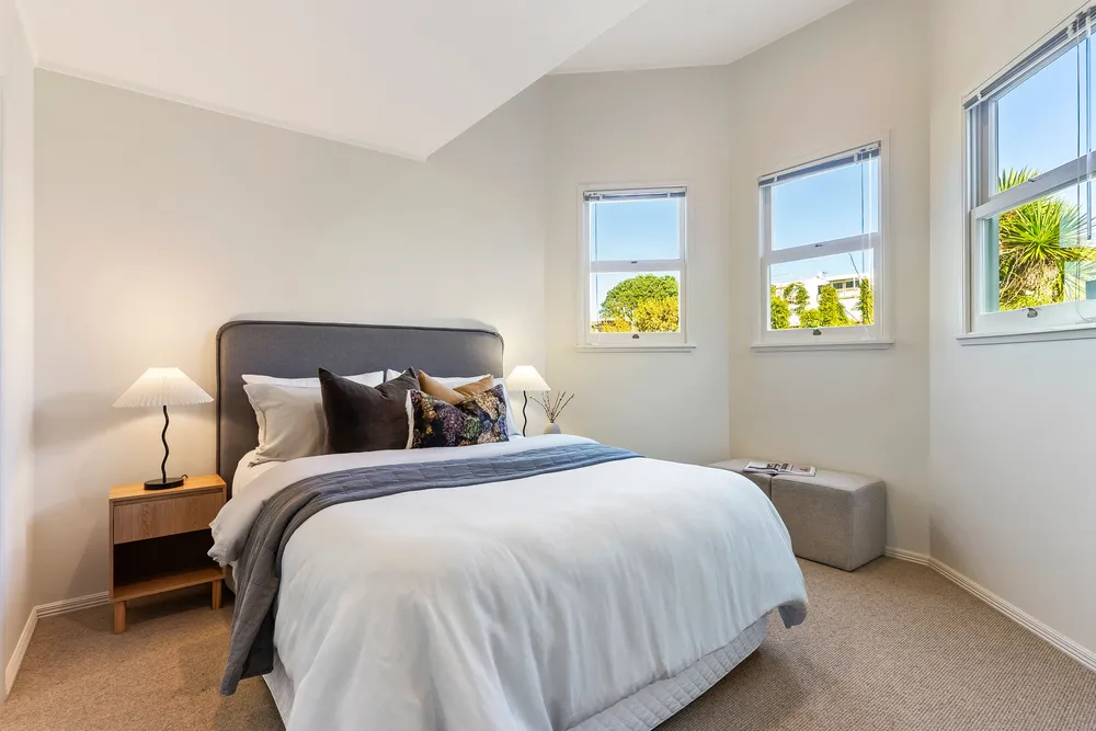 Photos of 29E St Stephens Avenue