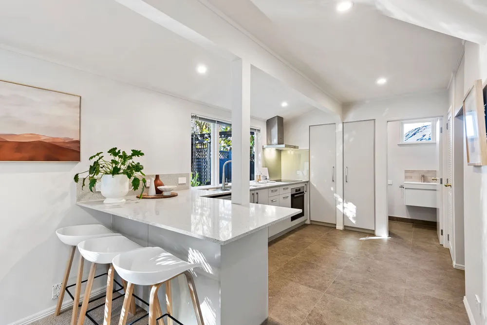Photos of 29E St Stephens Avenue