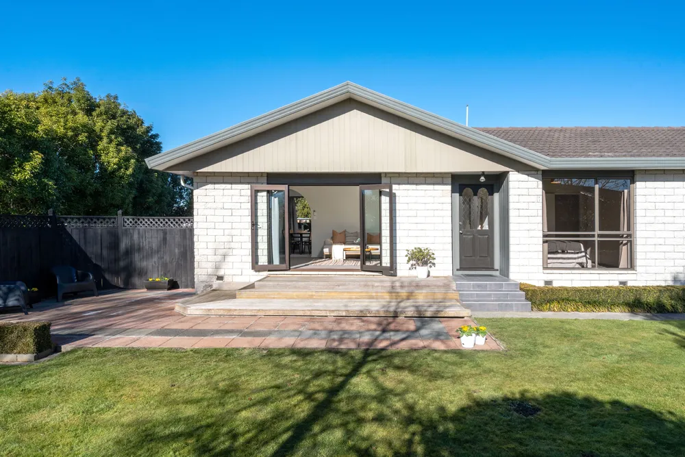 Photos of 54B Dunbarton Street