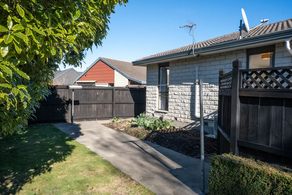 Photos of 54B Dunbarton Street
