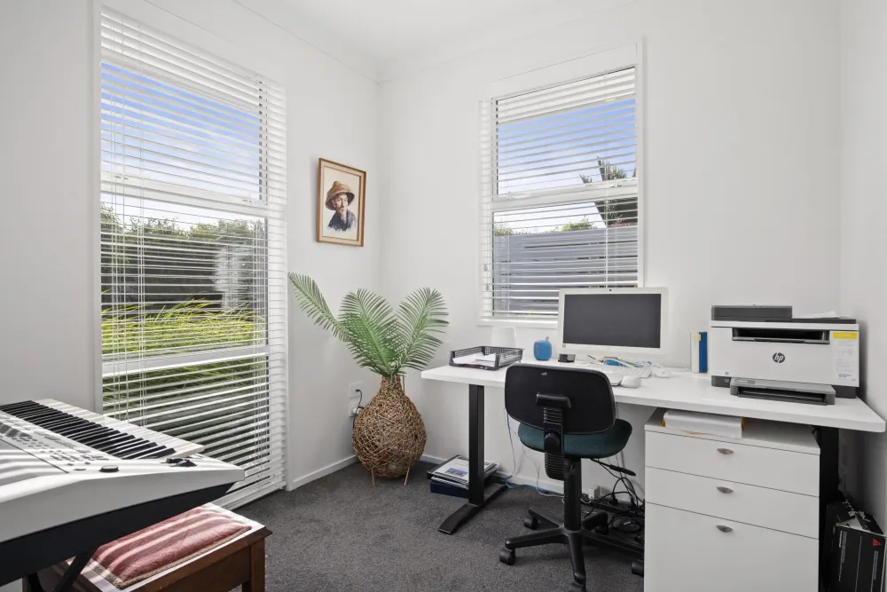 Photos of 93 Valley Road