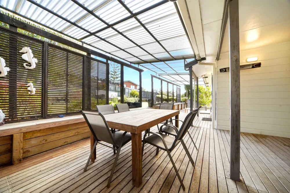 Photos of 8 Unsworth Drive