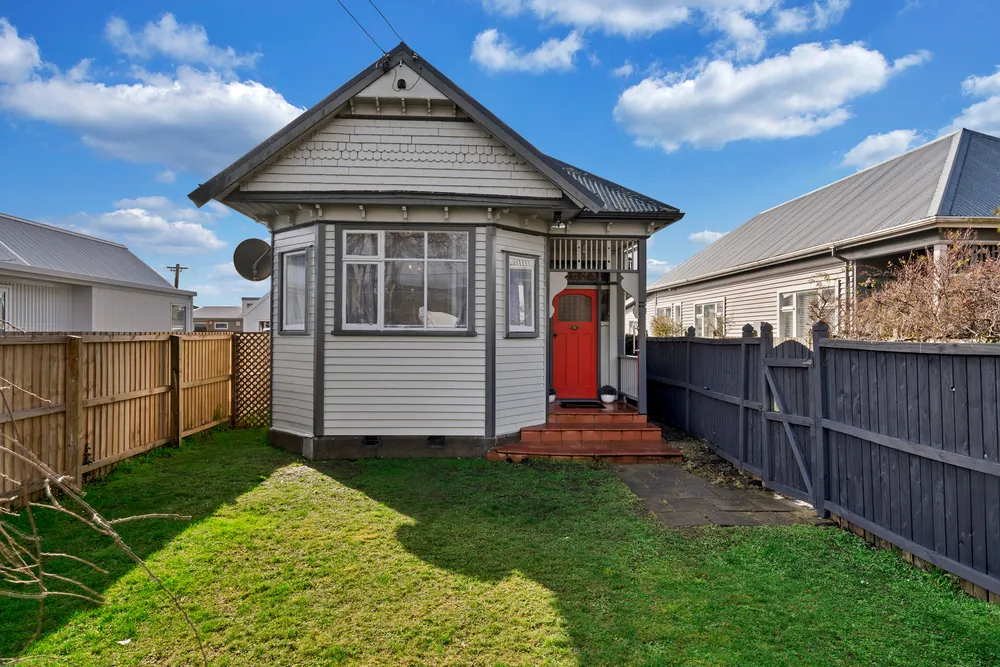 Photos of 123 Fisher Avenue