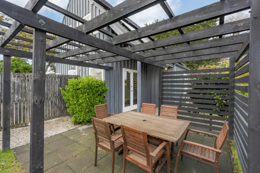 Photos of 10a Tisch Place