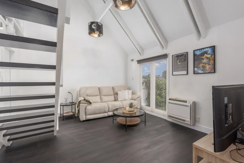 Photos of 10a Tisch Place