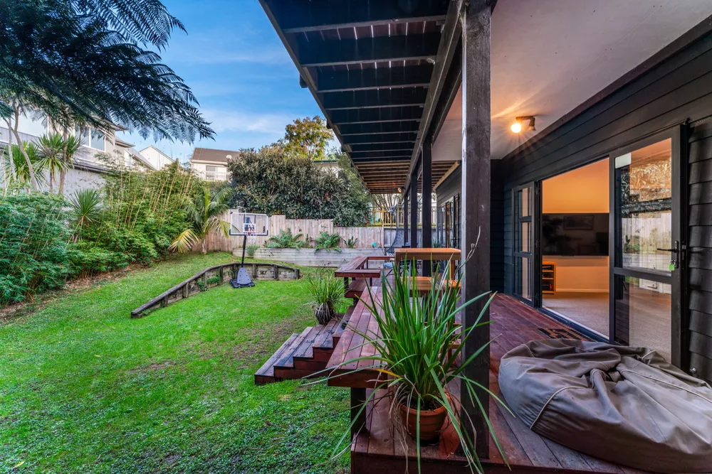 Photos of 2/21 Aorangi Place