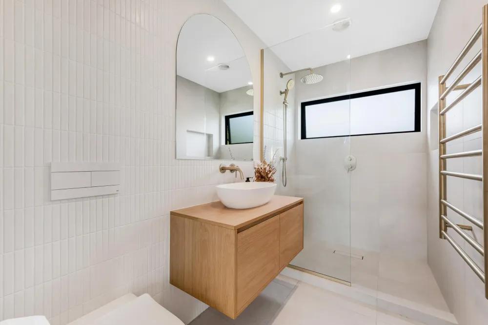 Photos of 25A Marvon Downs Avenue