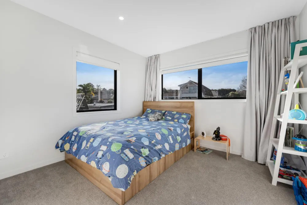 Photos of 25A Marvon Downs Avenue