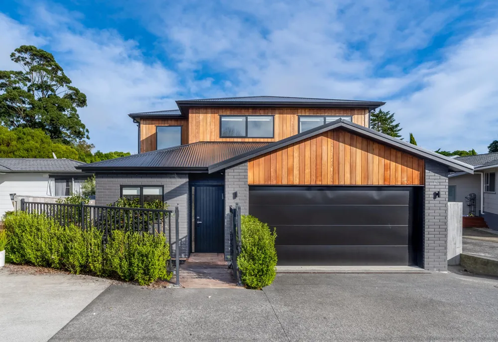 Photos of 25A Marvon Downs Avenue