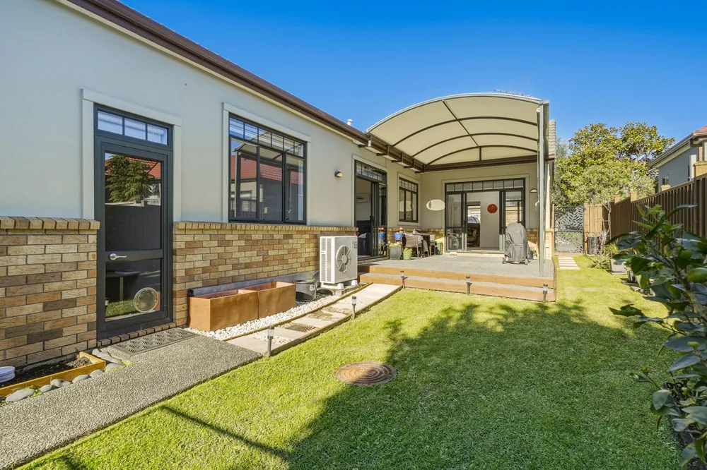 Photos of 4 Pepperdine Place